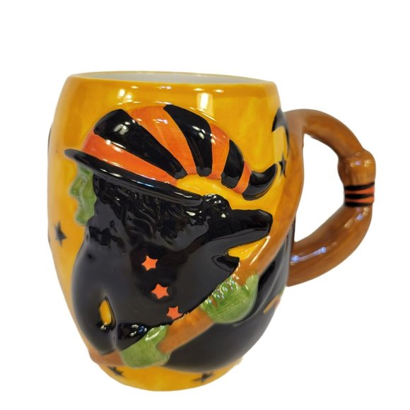 Susan Winget Wicked Witch Halloween Mug Broom Handle Certified International - Picture 1 of 9